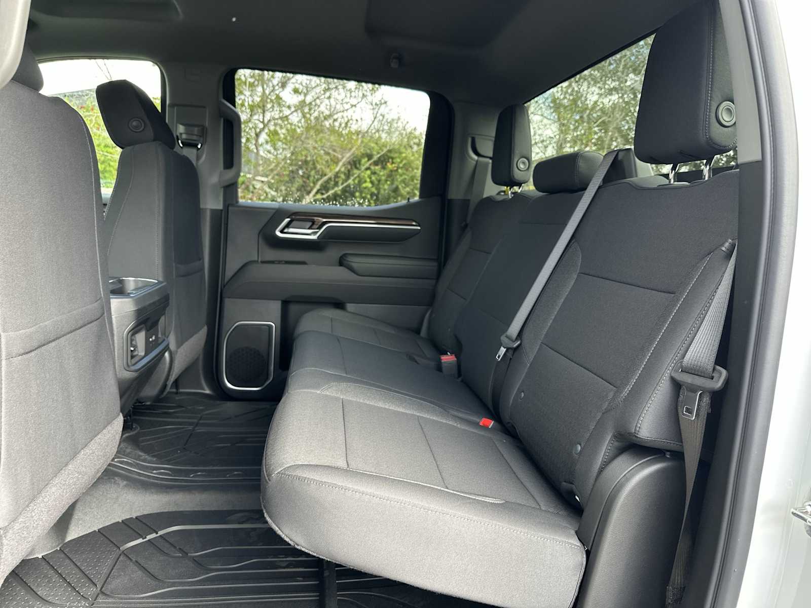 Thumbnail: 2026 Chevrolet Silverado 1500 - 18