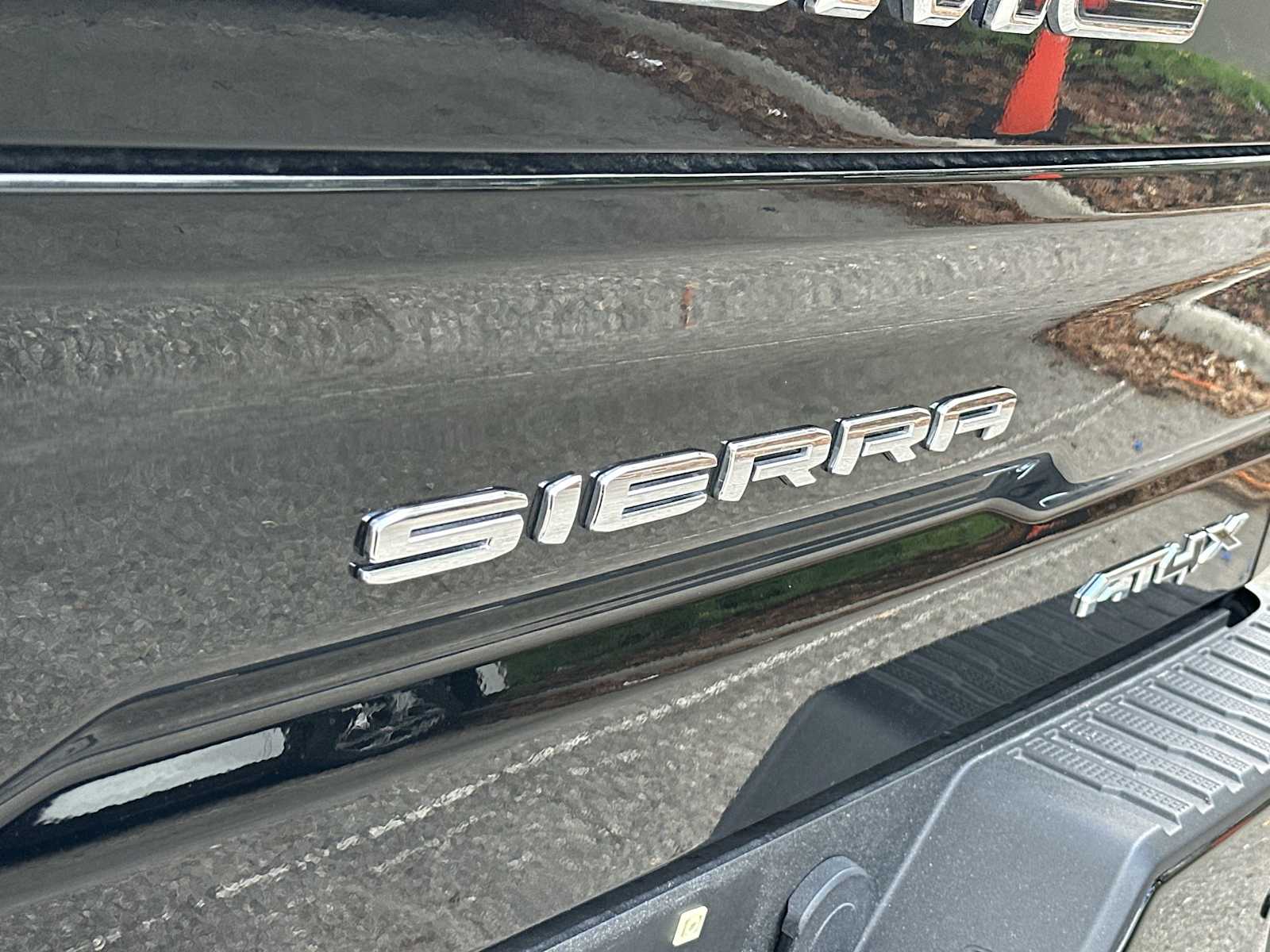 Thumbnail: 2023 GMC Sierra 1500 - 11