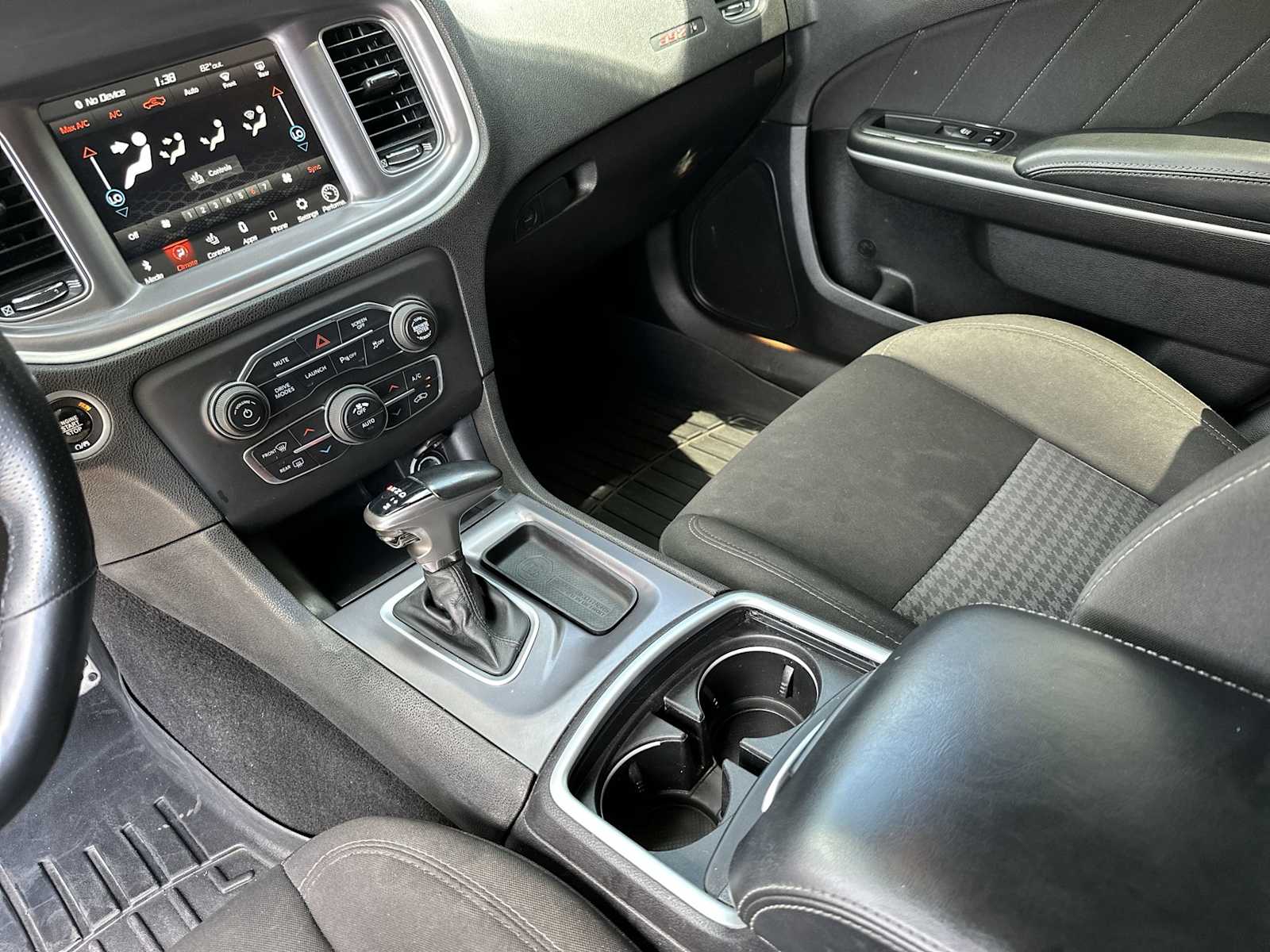 Thumbnail: 2021 Dodge Charger - 21