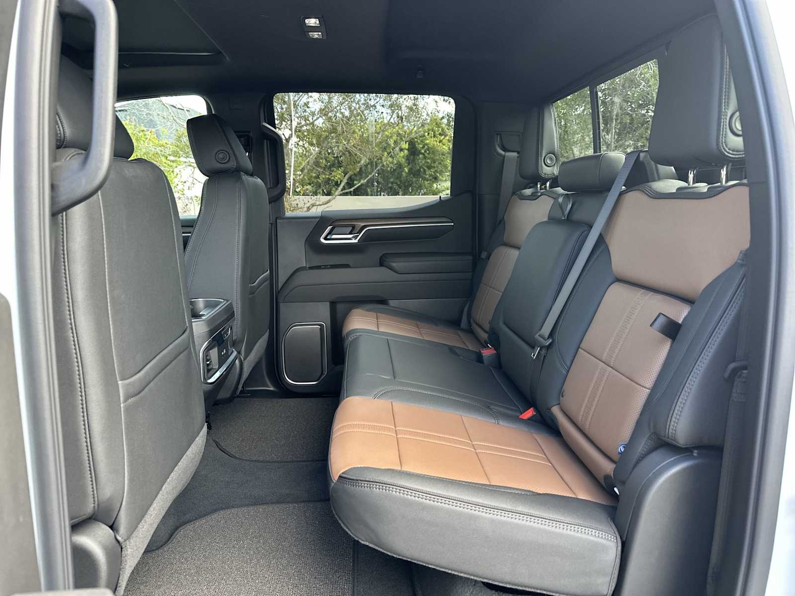 Thumbnail: 2026 Chevrolet Silverado 1500 - 18