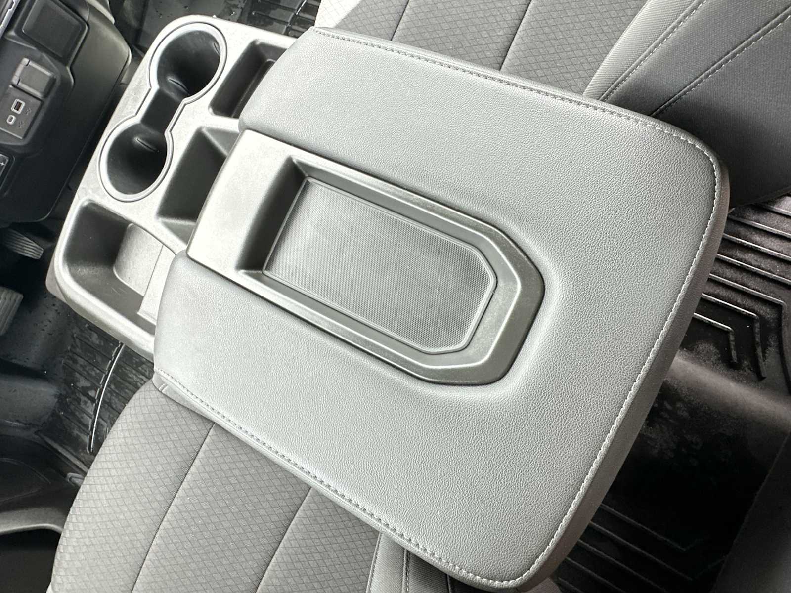 Thumbnail: 2022 Chevrolet Silverado 1500 - 21