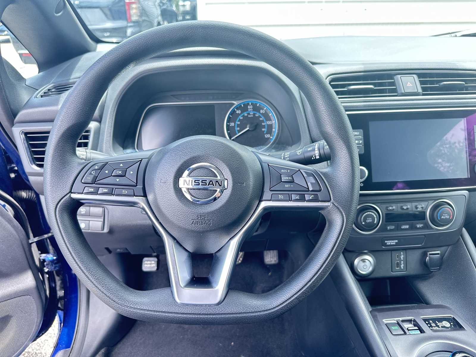 Thumbnail: 2021 Nissan Leaf - 20