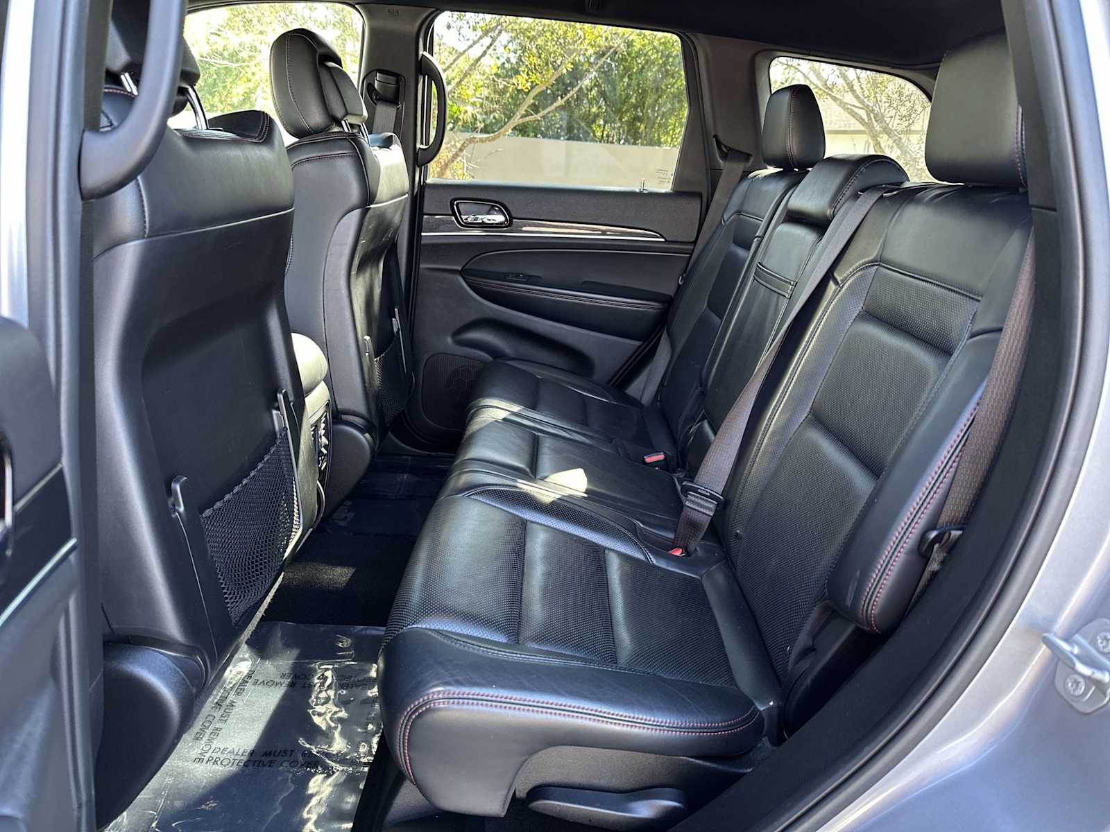 Thumbnail: 2020 Jeep Grand Cherokee - 18