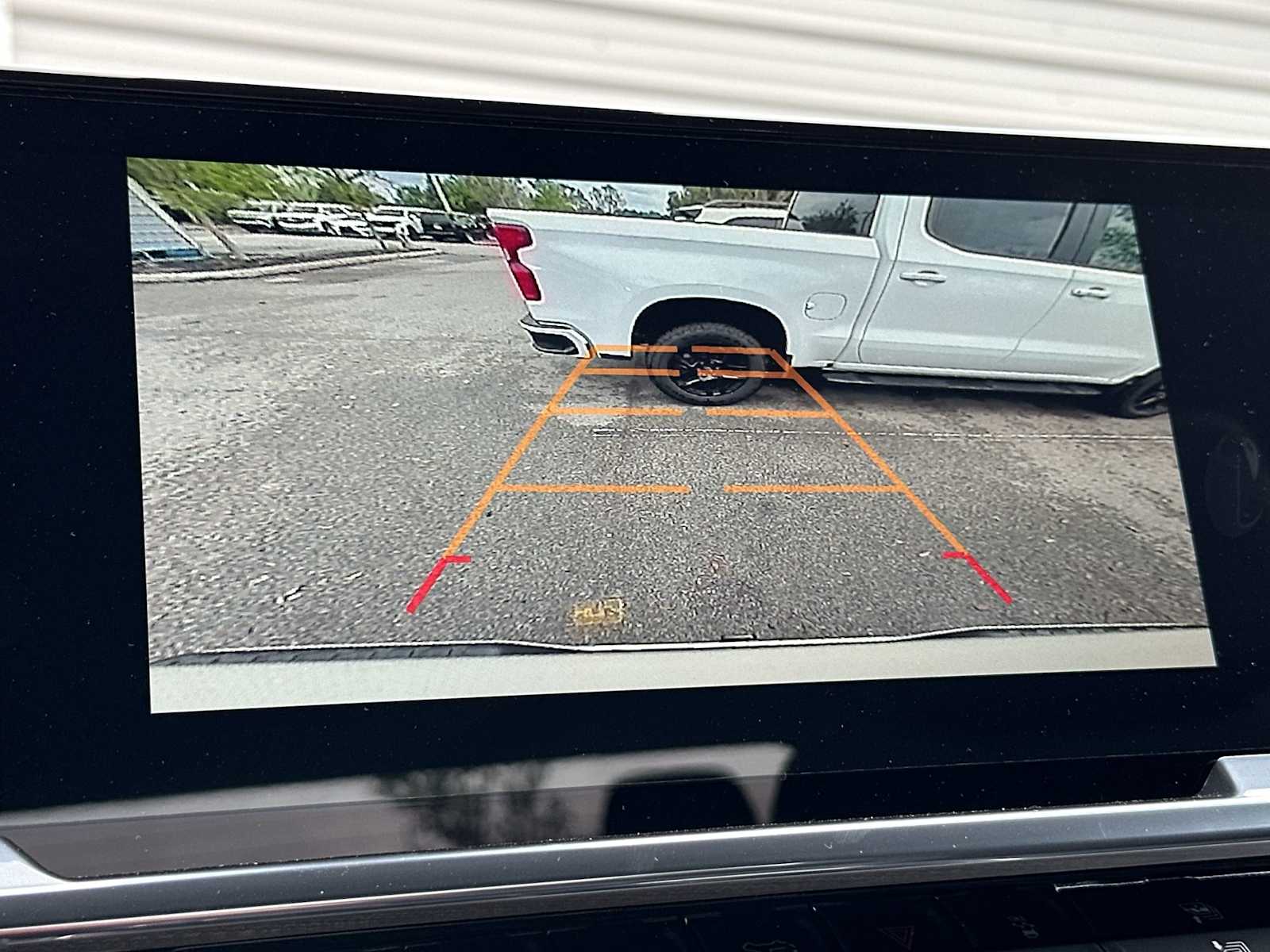 Thumbnail: 2026 Chevrolet Silverado 1500 - 22