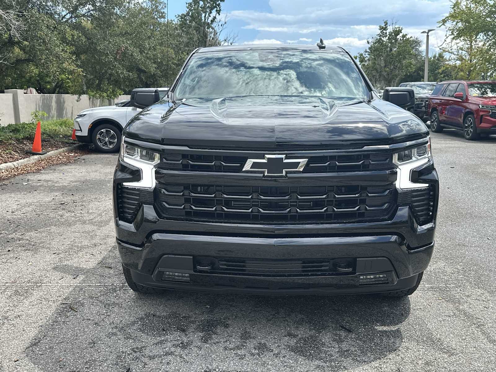 Thumbnail: 2026 Chevrolet Silverado 1500 - 9