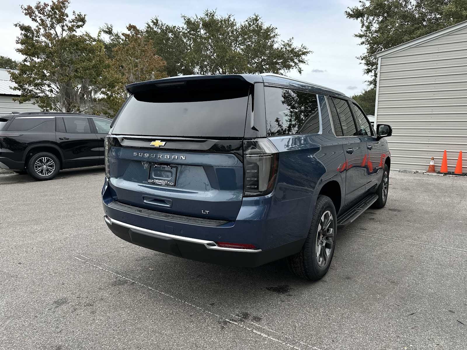 Thumbnail: 2026 Chevrolet Suburban - 6