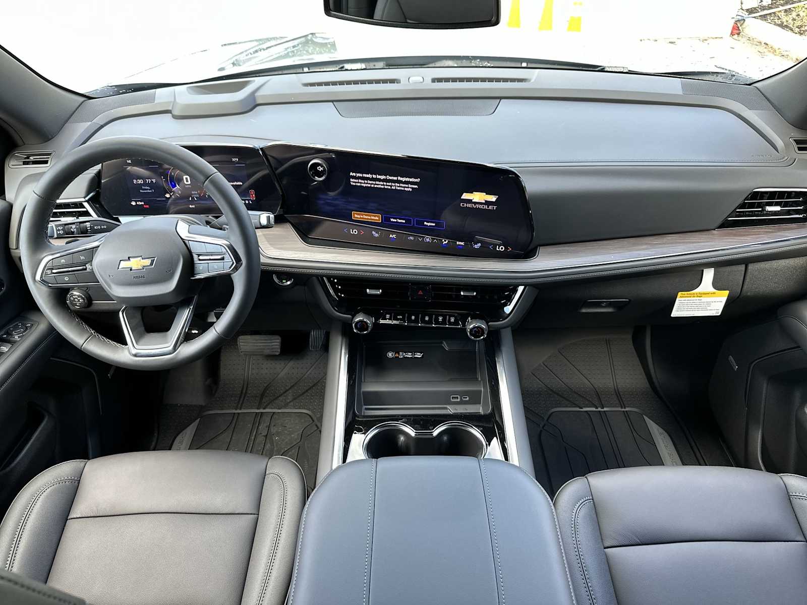 Thumbnail: 2026 Chevrolet Tahoe - 14