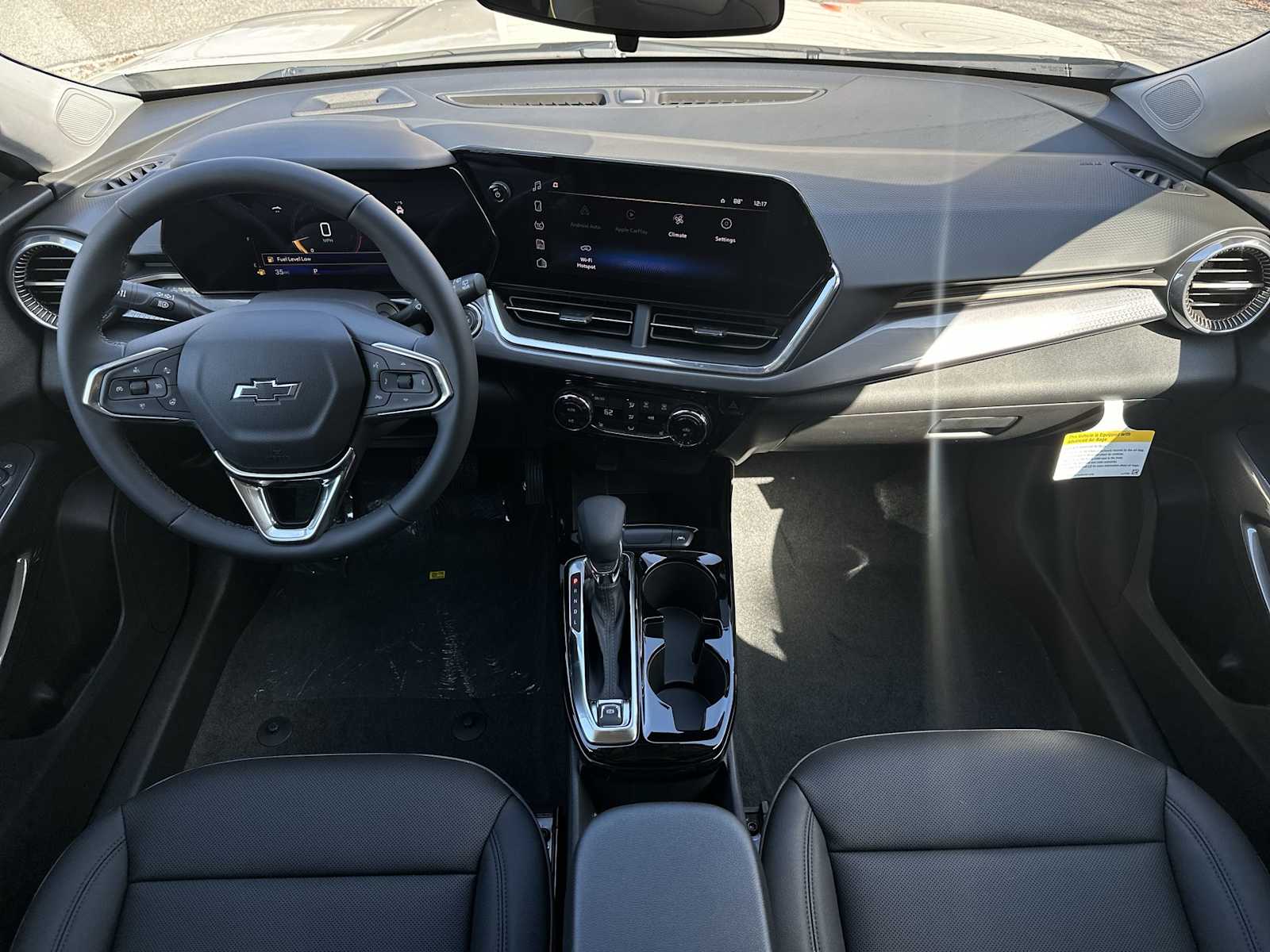 Thumbnail: 2026 Chevrolet Trax - 14