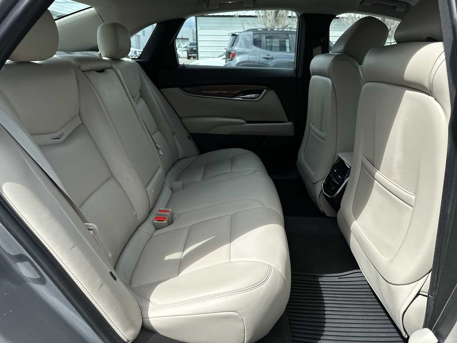 Thumbnail: 2019 Cadillac XTS - 18