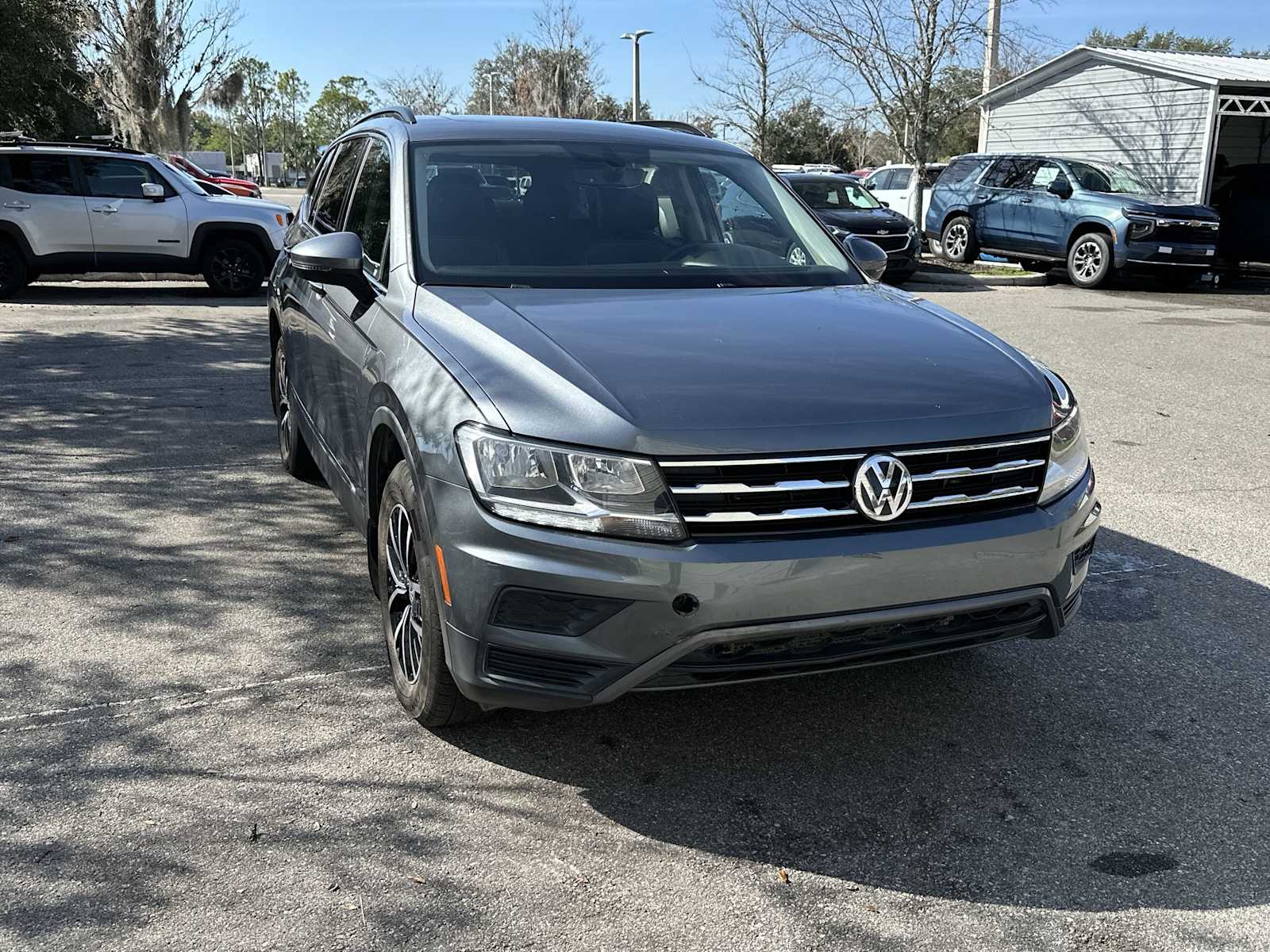 Thumbnail: 2021 Volkswagen Tiguan - 8