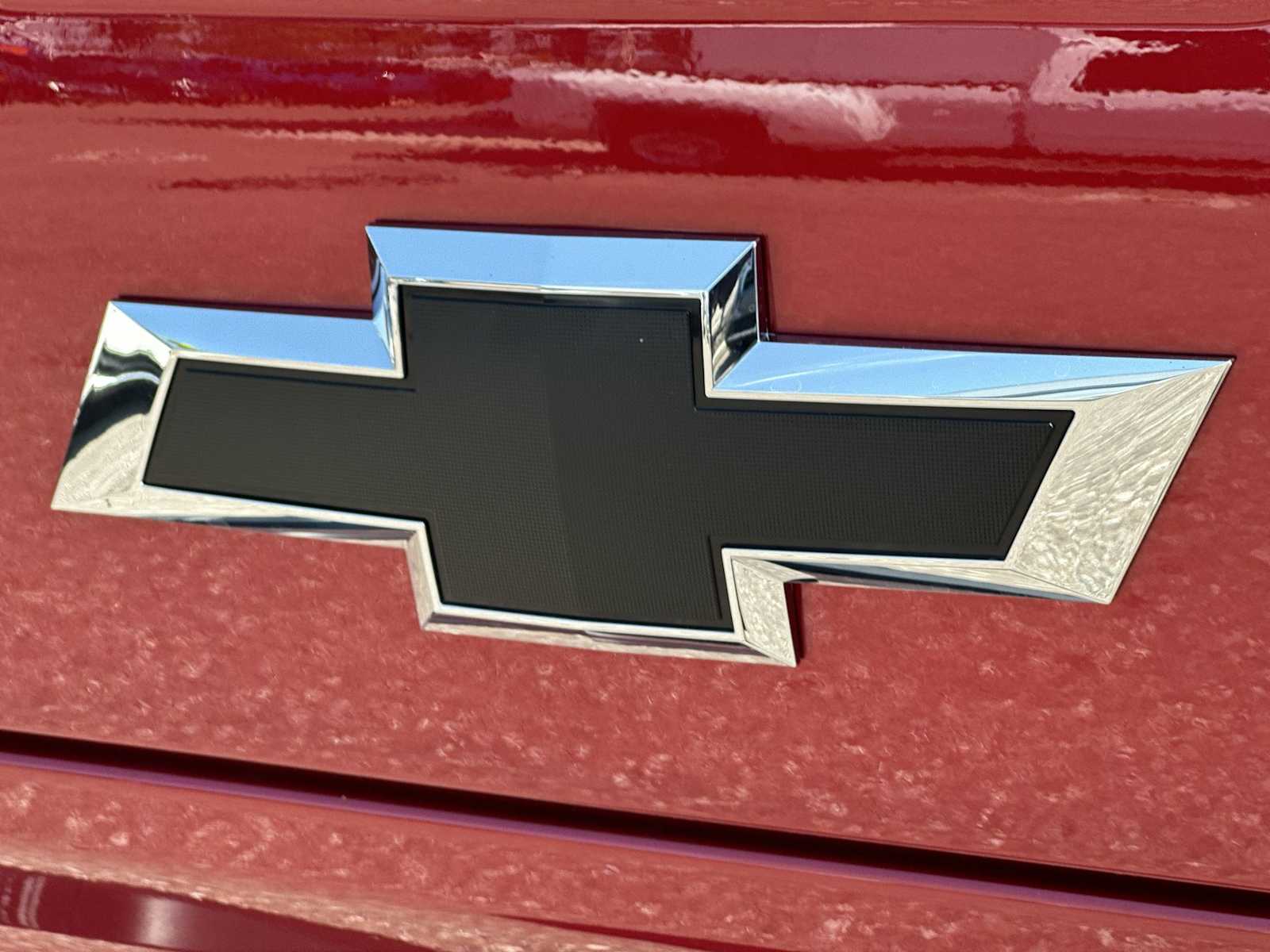 Thumbnail: 2026 Chevrolet Silverado 1500 - 10