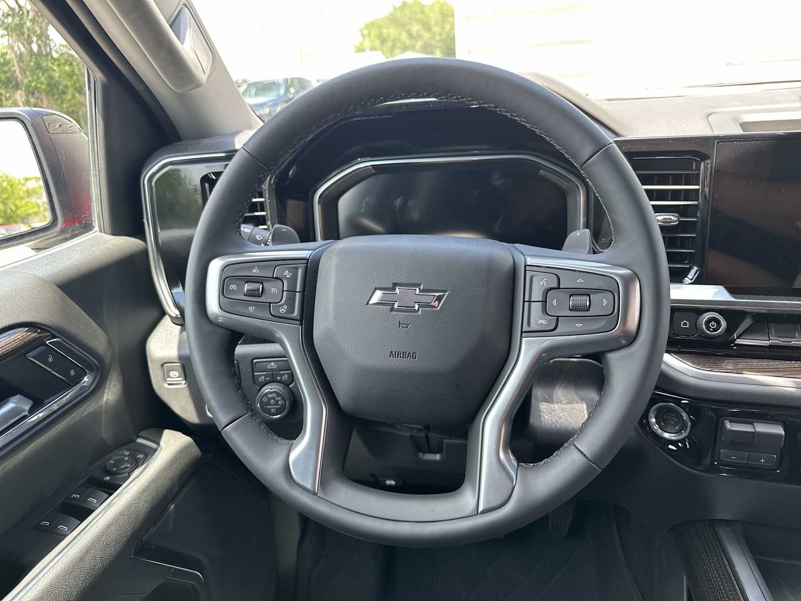 Thumbnail: 2026 Chevrolet Silverado 1500 - 20