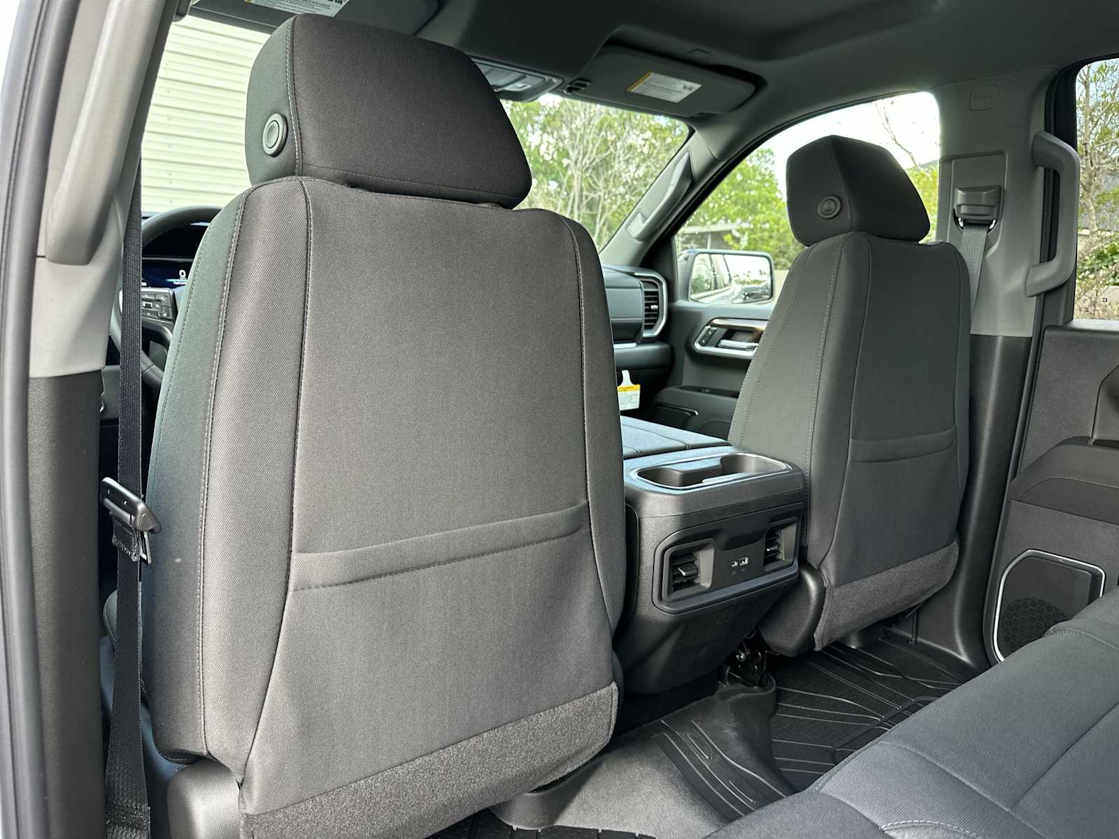 Thumbnail: 2026 Chevrolet Silverado 1500 - 16