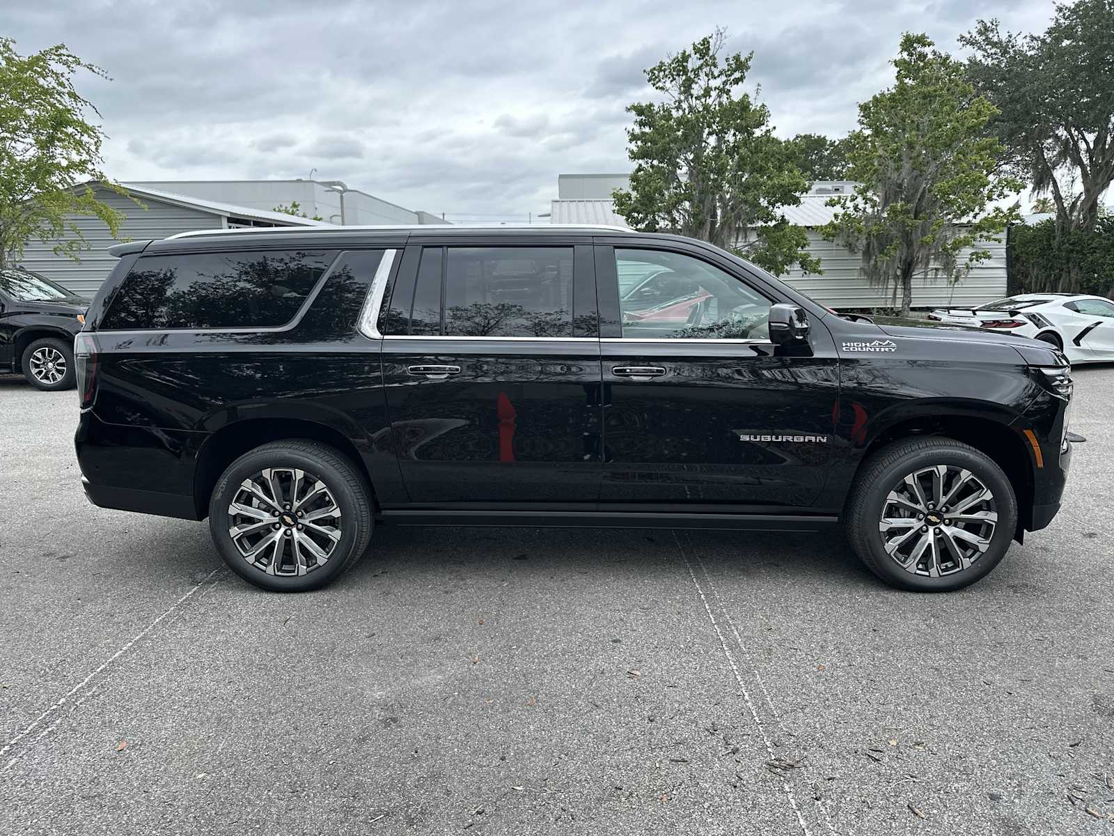 Thumbnail: 2026 Chevrolet Suburban - 7