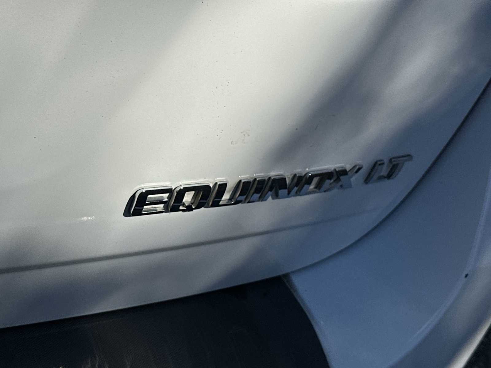 Thumbnail: 2011 Chevrolet Equinox - 11