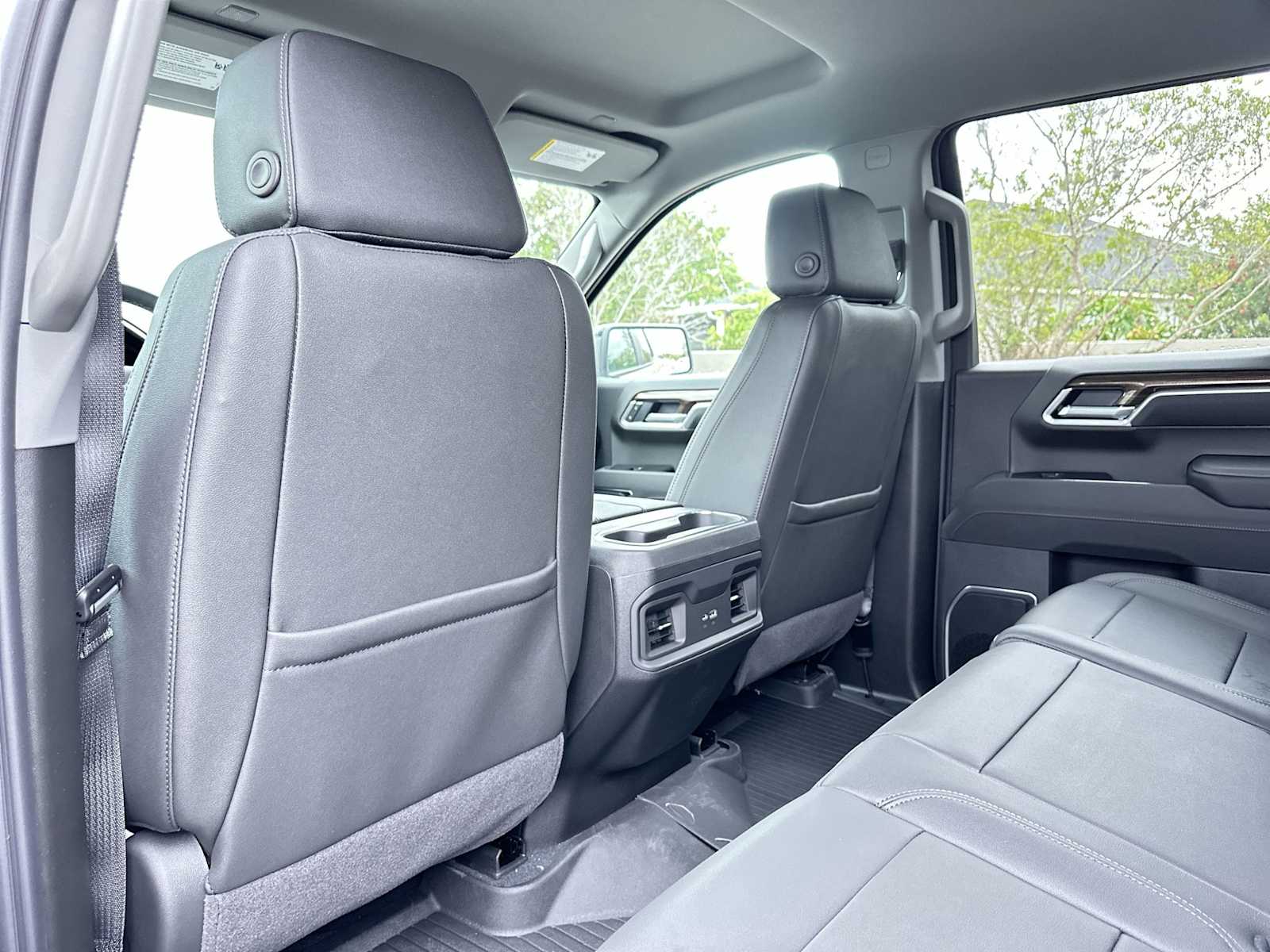 Thumbnail: 2026 Chevrolet Silverado 1500 - 16