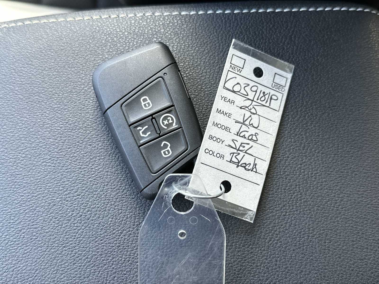 Thumbnail: 2025 Volkswagen Taos - 26