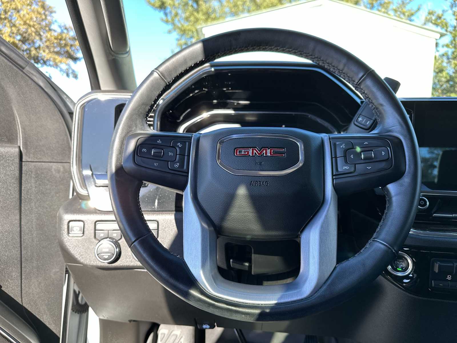 Thumbnail: 2024 GMC Sierra 2500 - 20