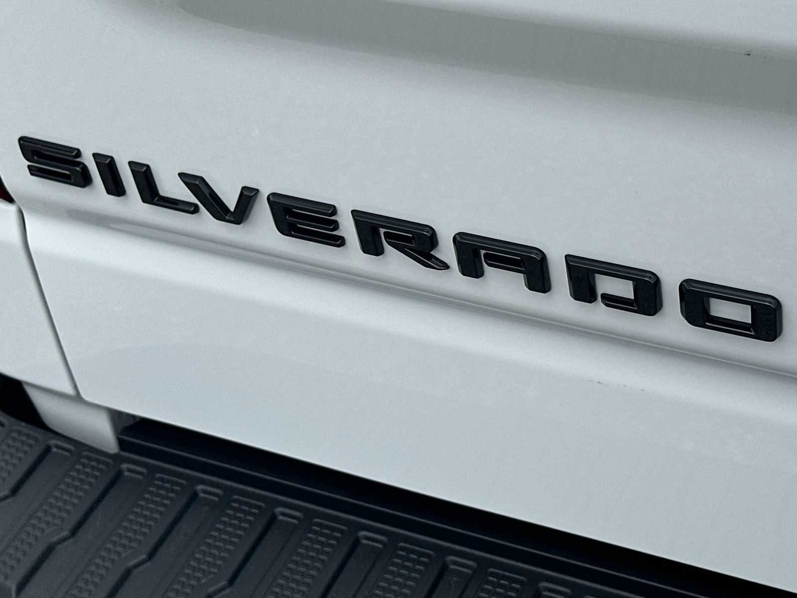 Thumbnail: 2026 Chevrolet Silverado 1500 - 11