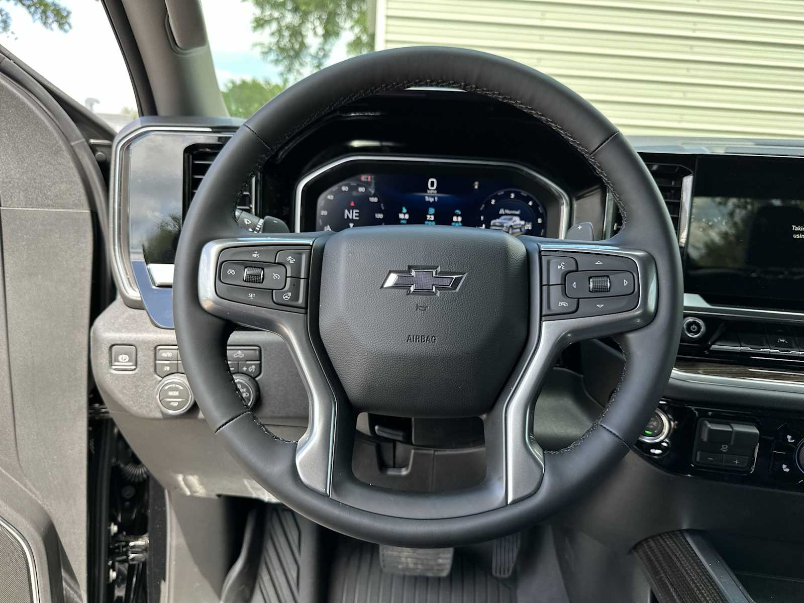 Thumbnail: 2026 Chevrolet Silverado 1500 - 20