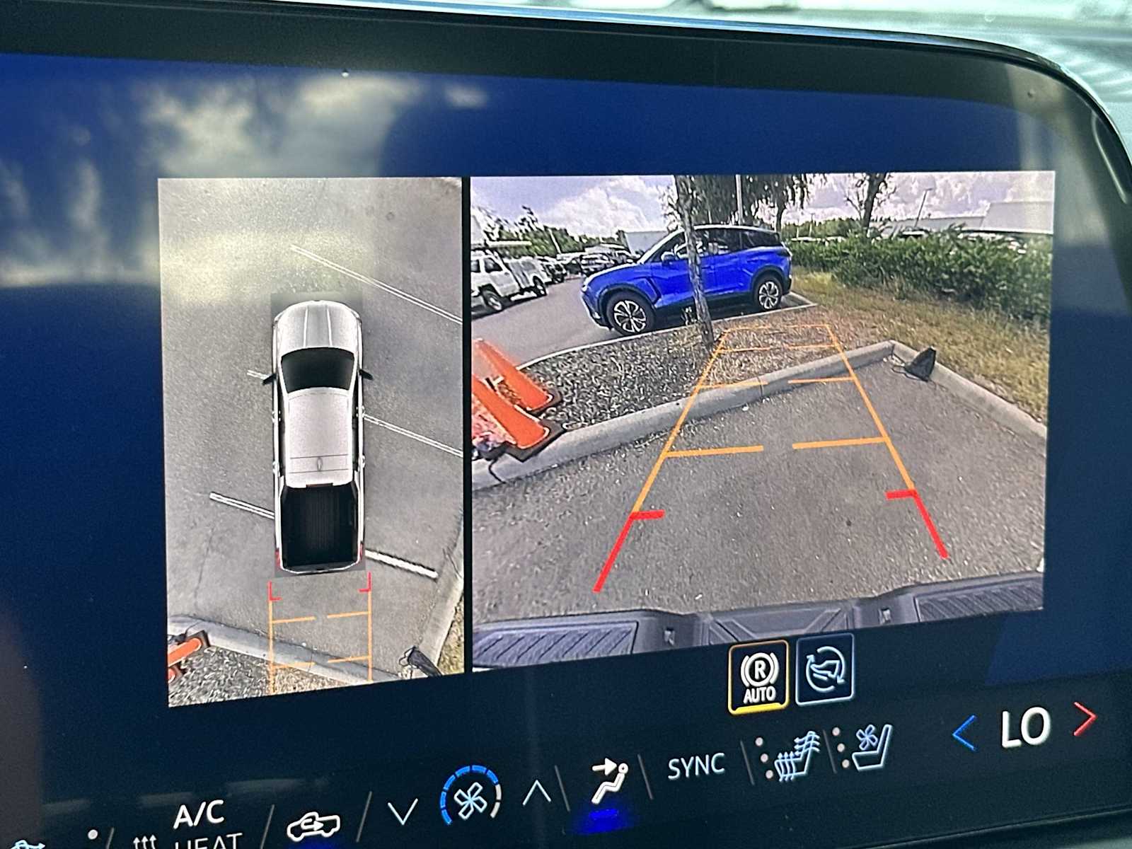 Thumbnail: 2026 Chevrolet Silverado EV - 22