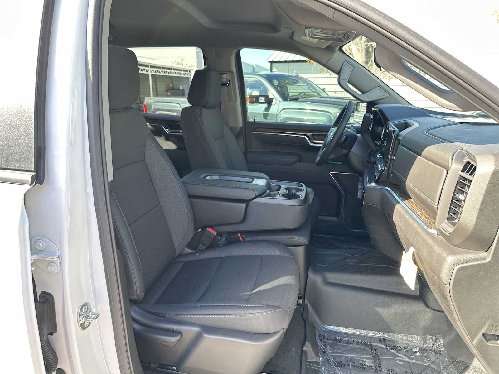 Thumbnail: 2026 Chevrolet Silverado 1500 - 19