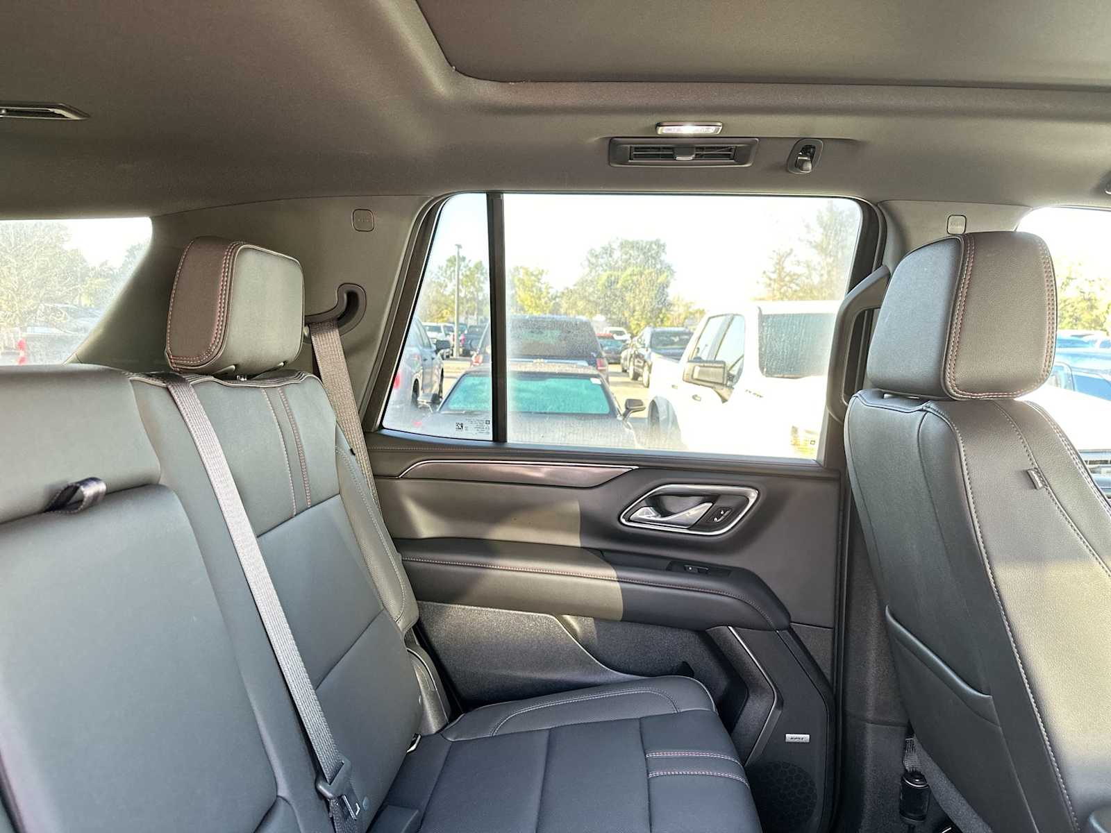 Thumbnail: 2021 Chevrolet Tahoe - 16