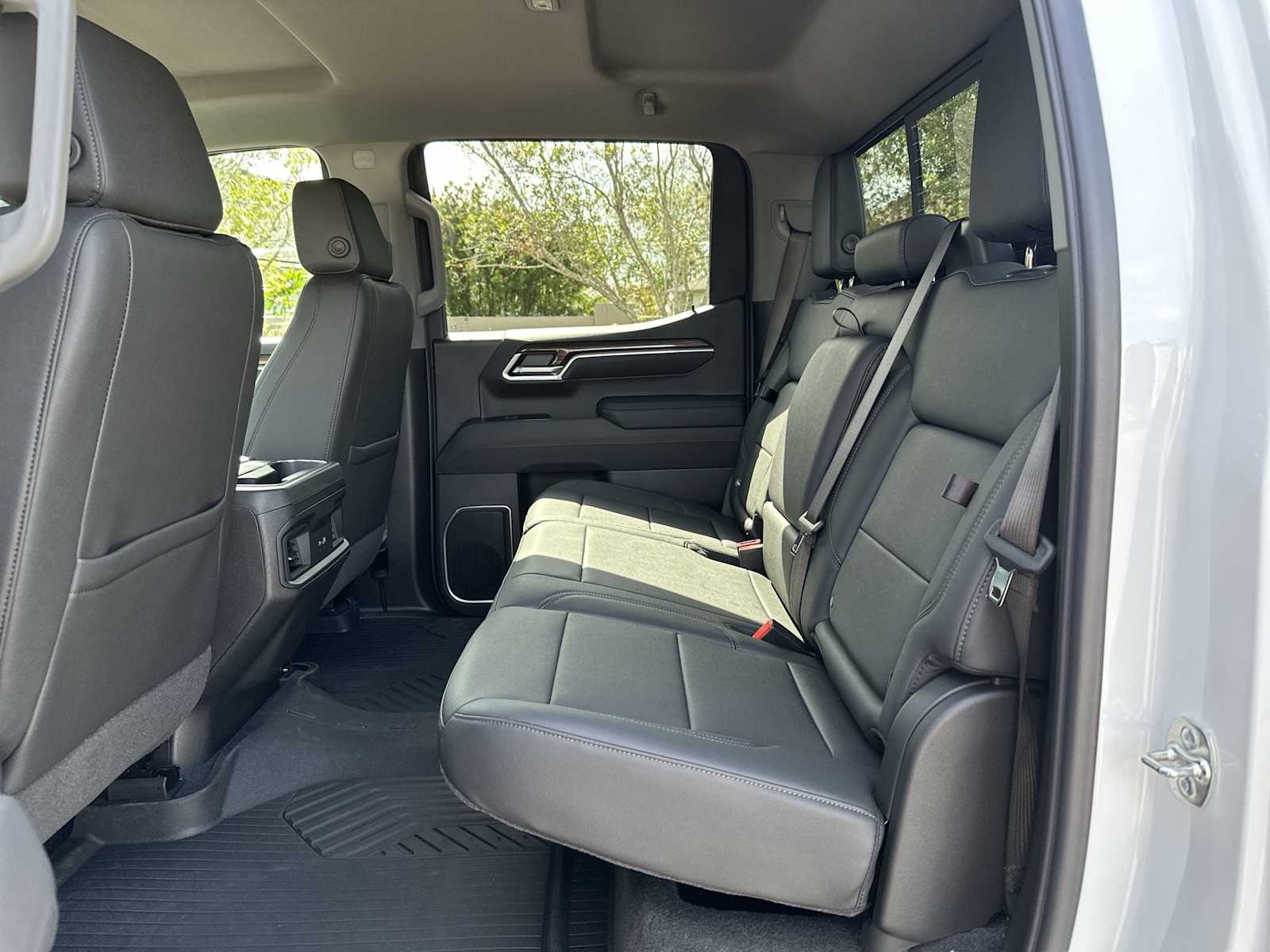 Thumbnail: 2026 Chevrolet Silverado 1500 - 17