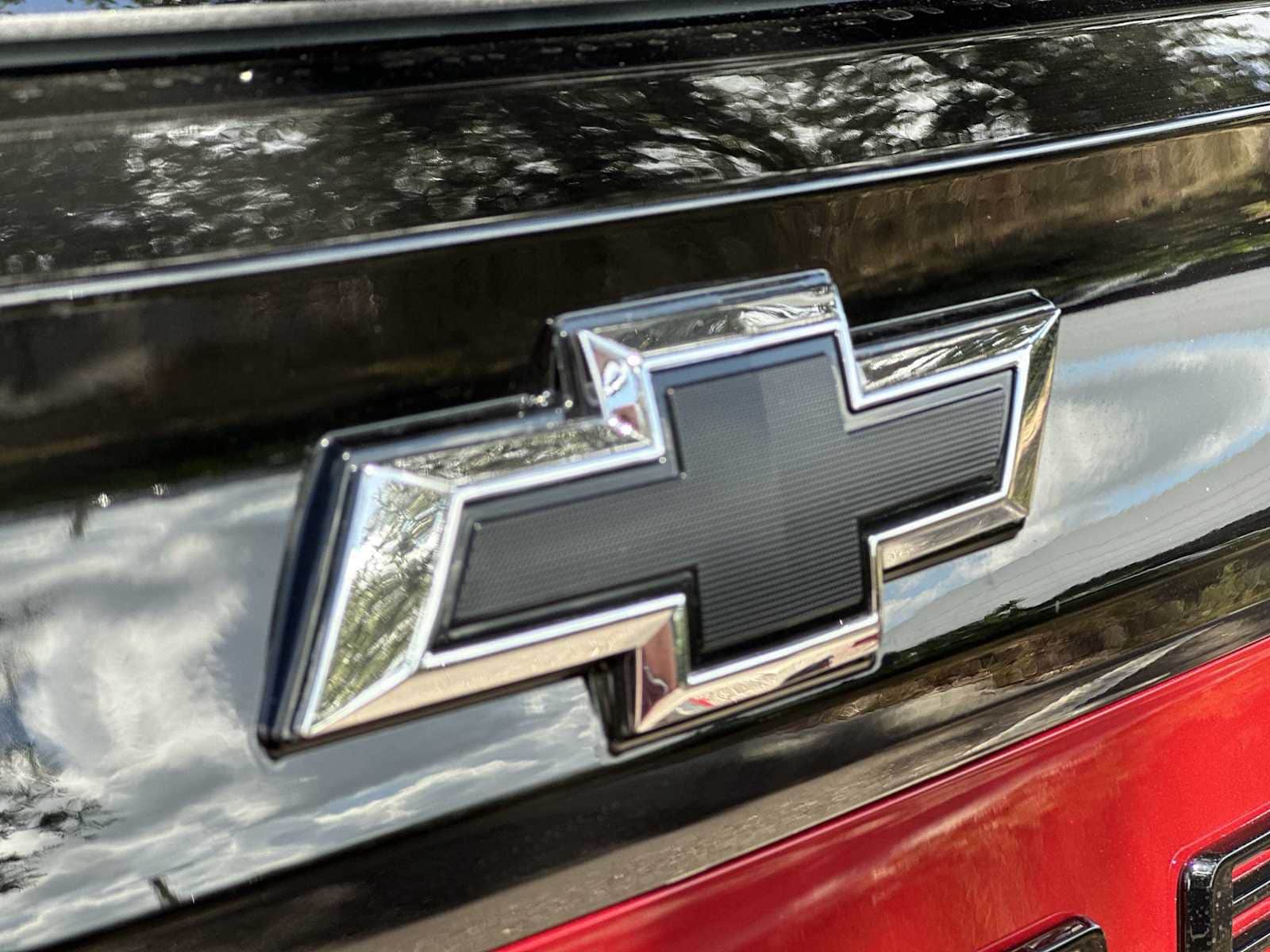 Thumbnail: 2025 Chevrolet Tahoe - 10