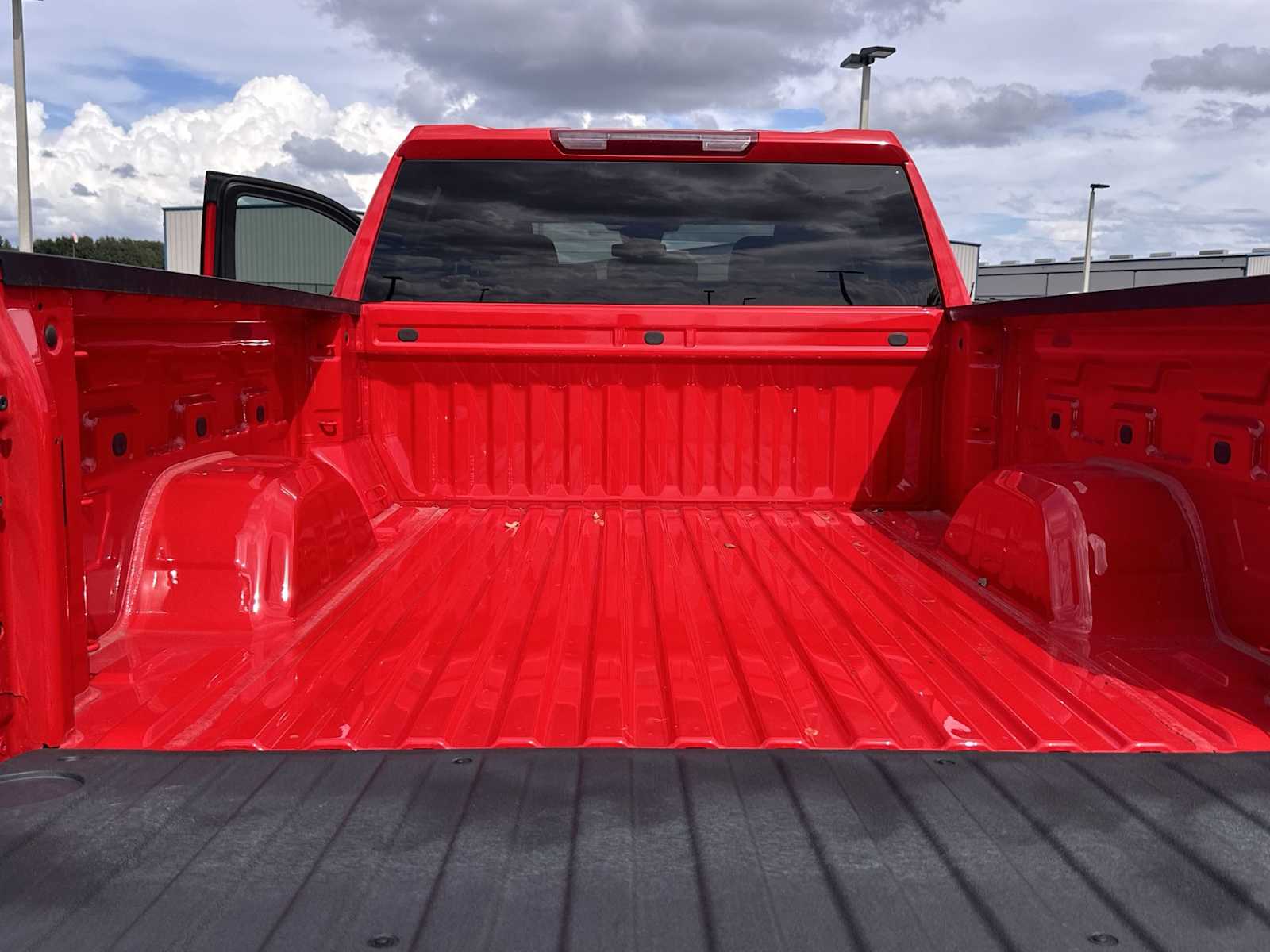 Thumbnail: 2024 Chevrolet Silverado 1500 - 25