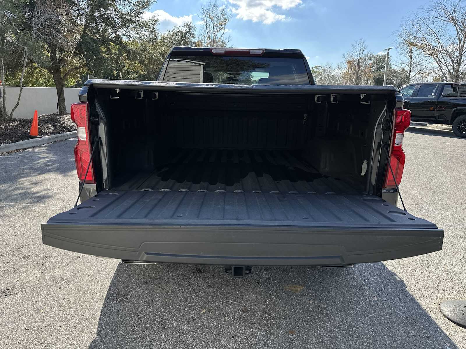 Thumbnail: 2024 Chevrolet Silverado 1500 - 25