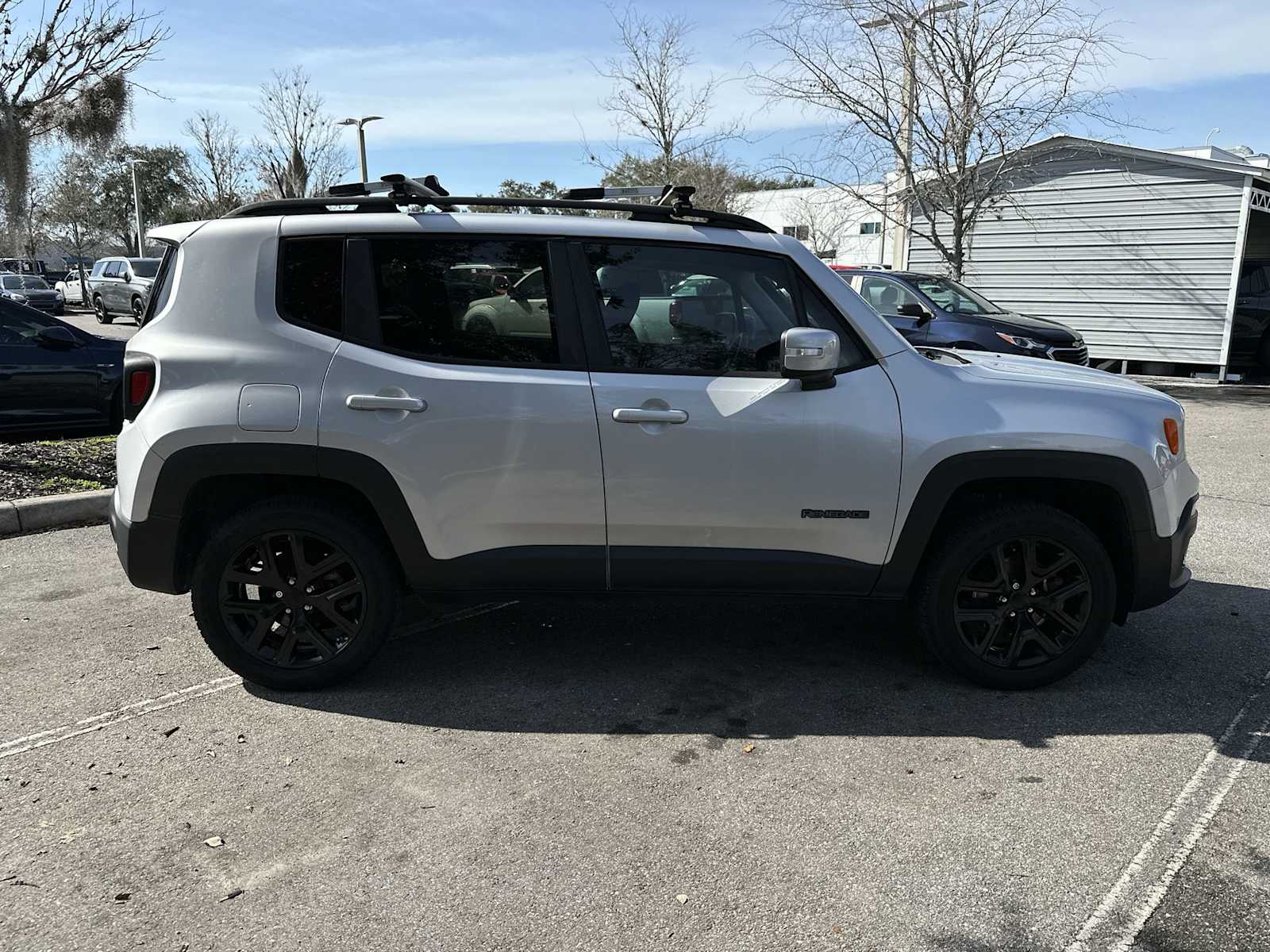 Thumbnail: 2018 Jeep Renegade - 7