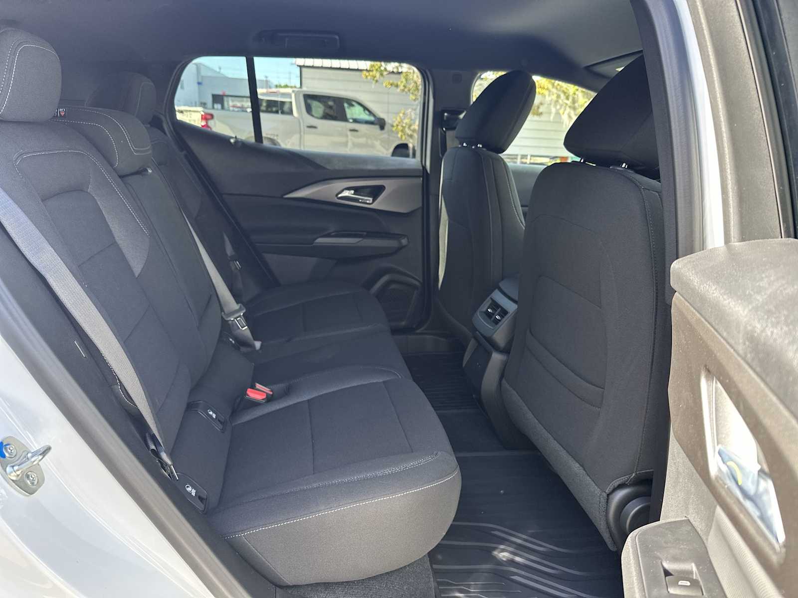 Thumbnail: 2026 Chevrolet Equinox - 18