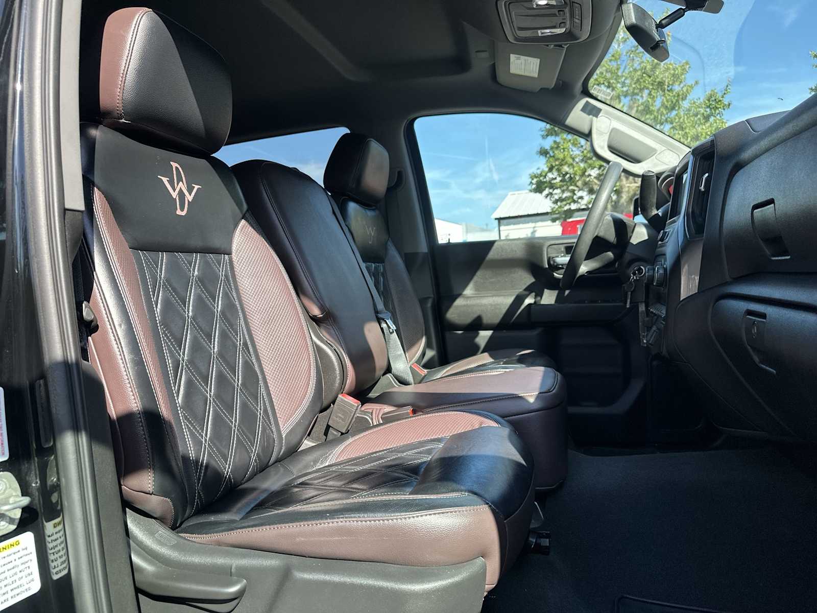 Thumbnail: 2021 Chevrolet Silverado 1500 - 19
