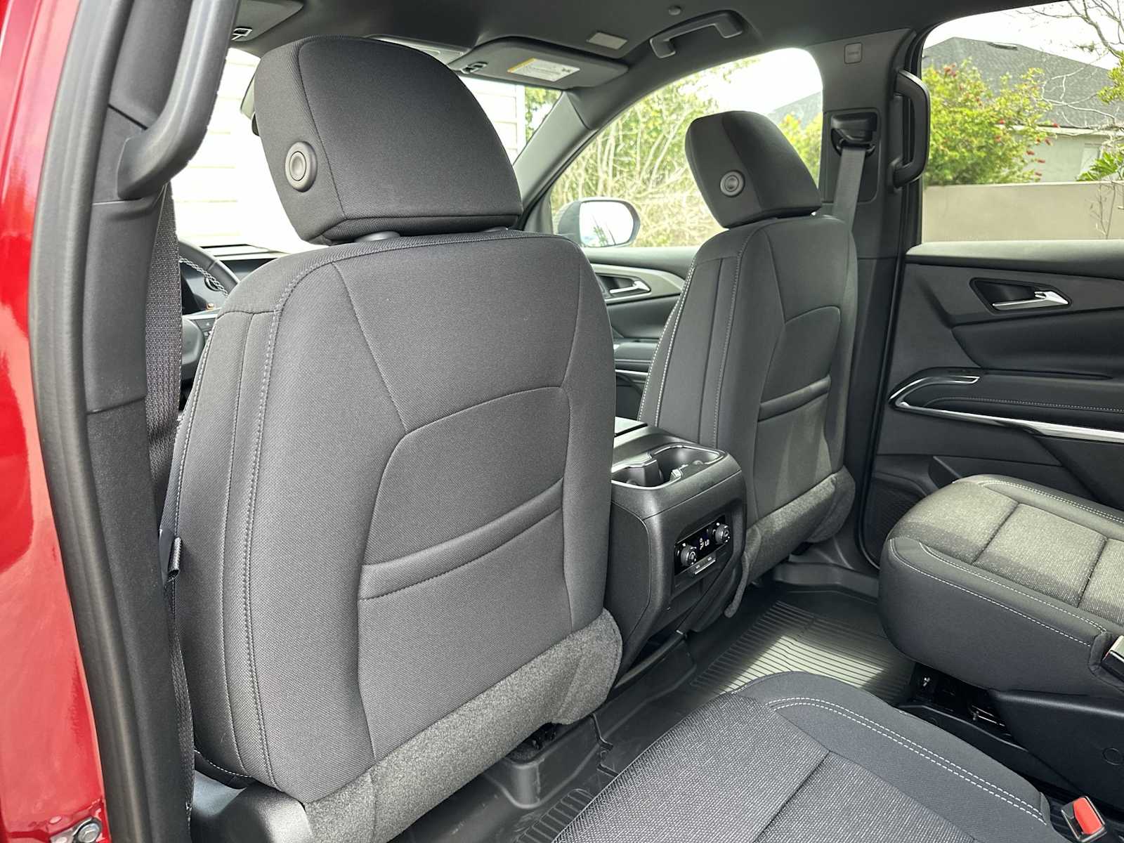 Thumbnail: 2026 Chevrolet Traverse - 16