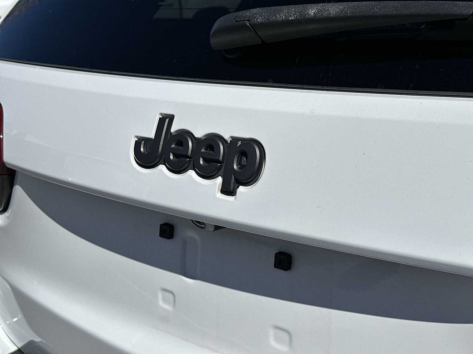 Thumbnail: 2020 Jeep Grand Cherokee - 10