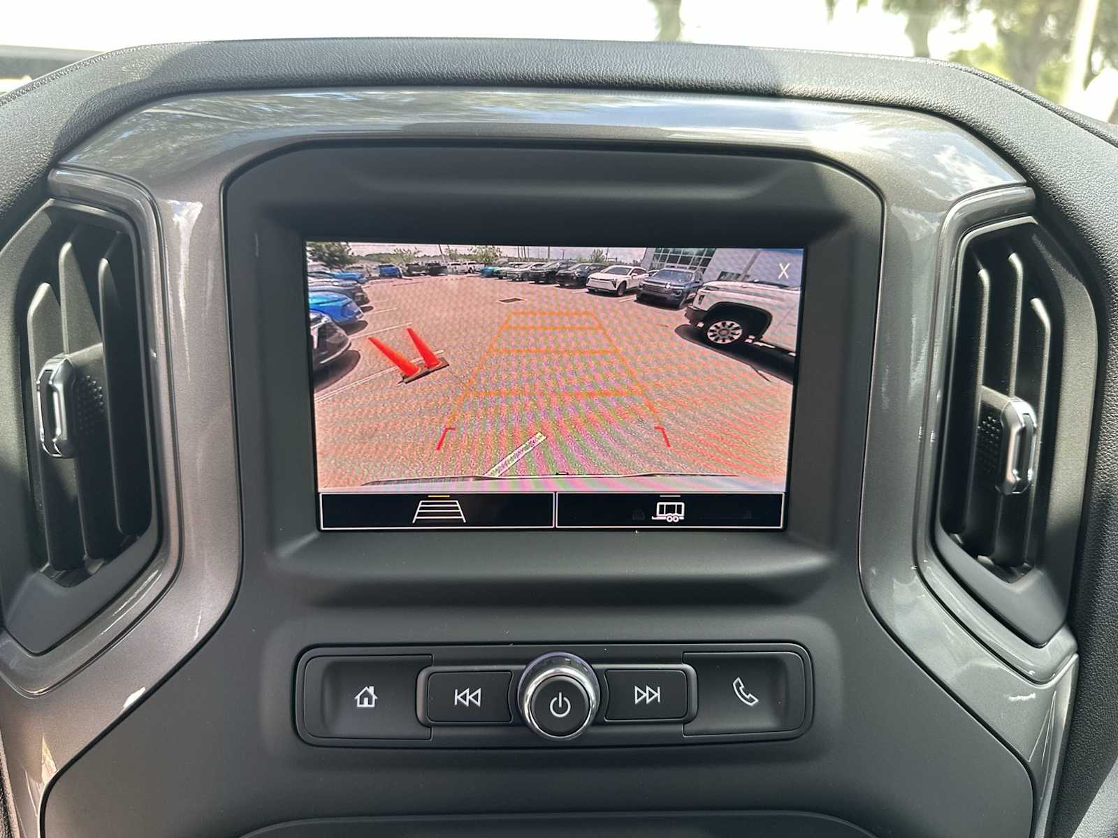 Thumbnail: 2025 Chevrolet Silverado 1500 - 22