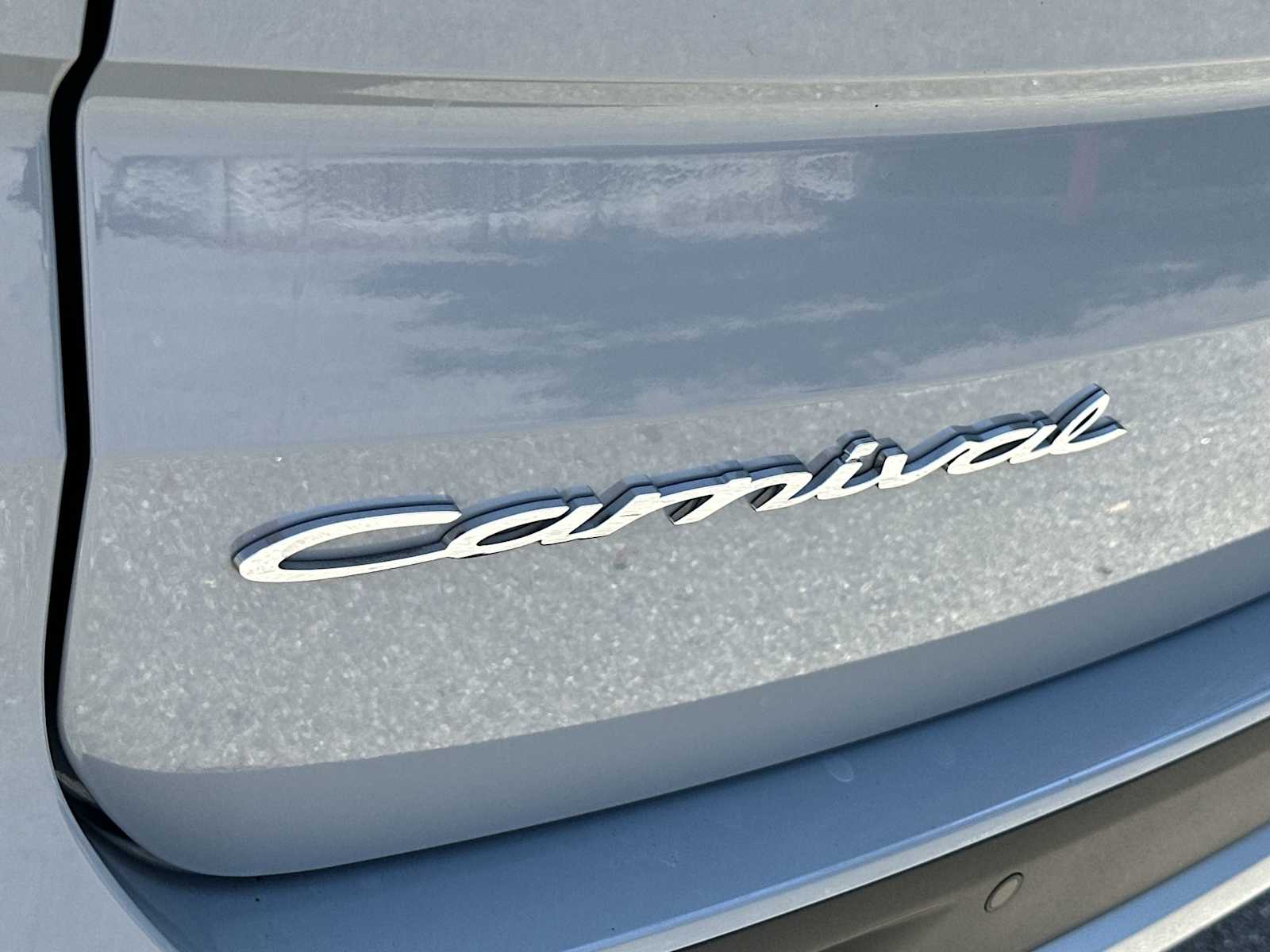 Thumbnail: 2022 Kia Carnival - 11