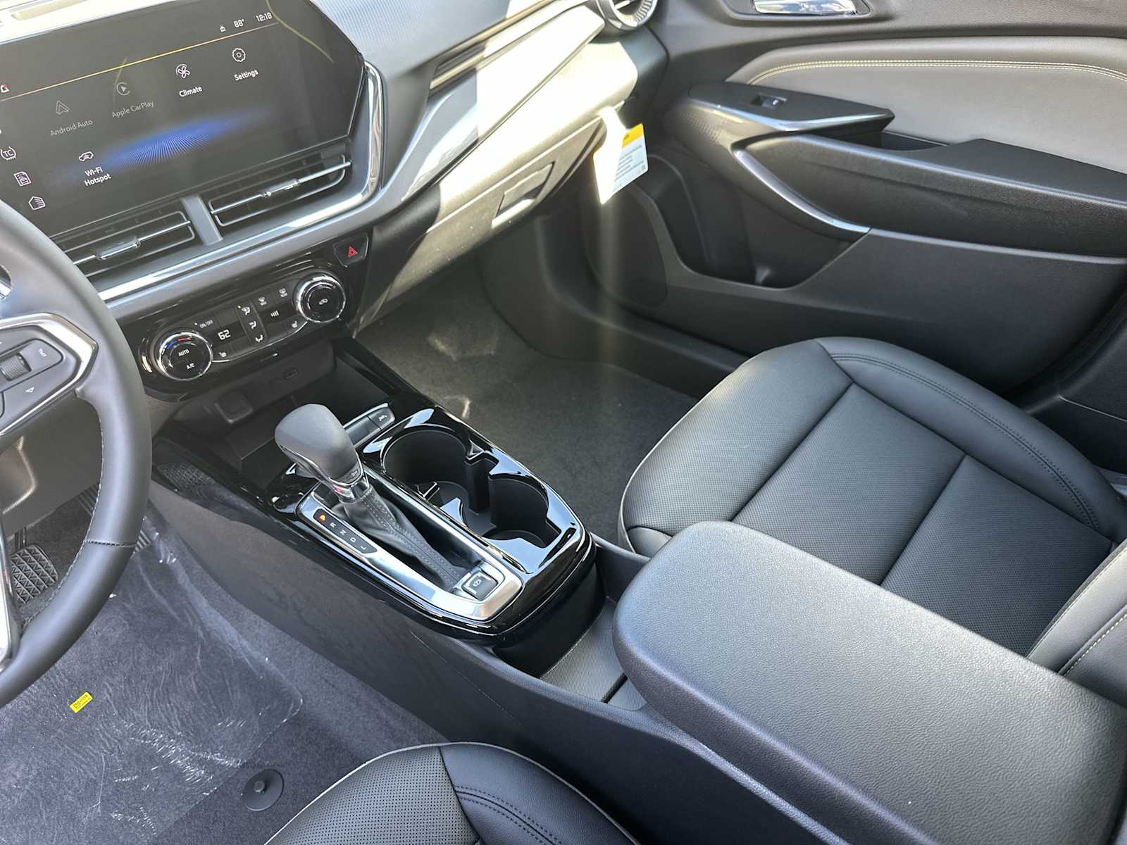 Thumbnail: 2026 Chevrolet Trax - 21