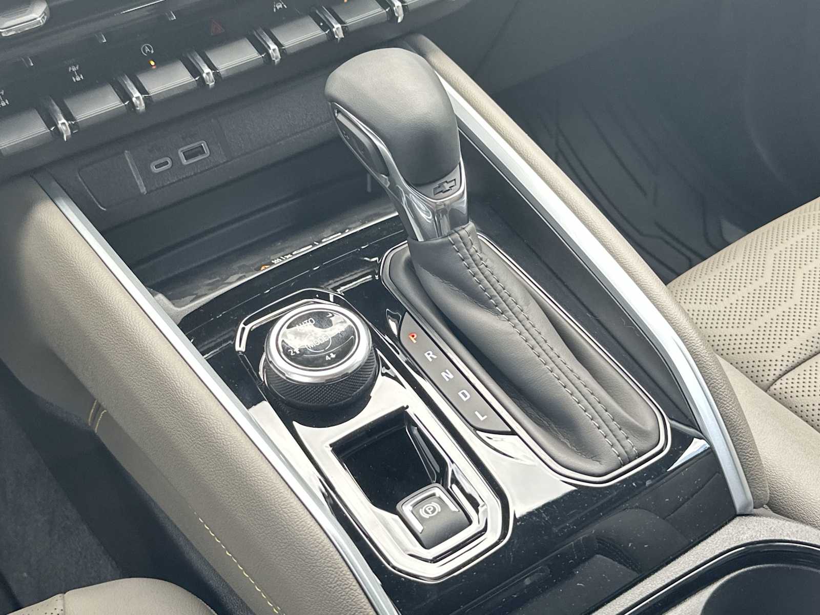 Thumbnail: 2026 Chevrolet Colorado - 23