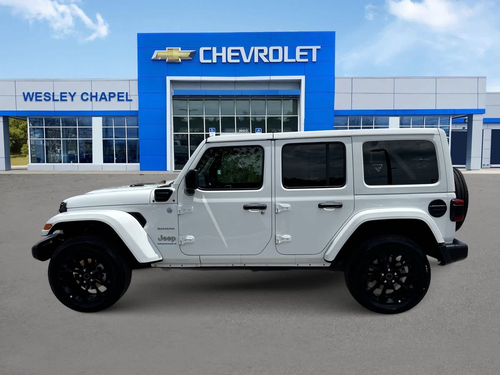 2024 Jeep Wrangler Sahara 5