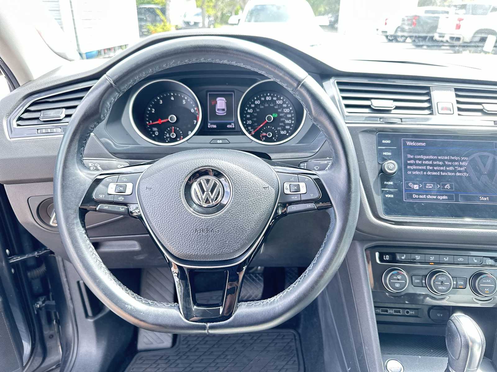 Thumbnail: 2019 Volkswagen Tiguan - 20
