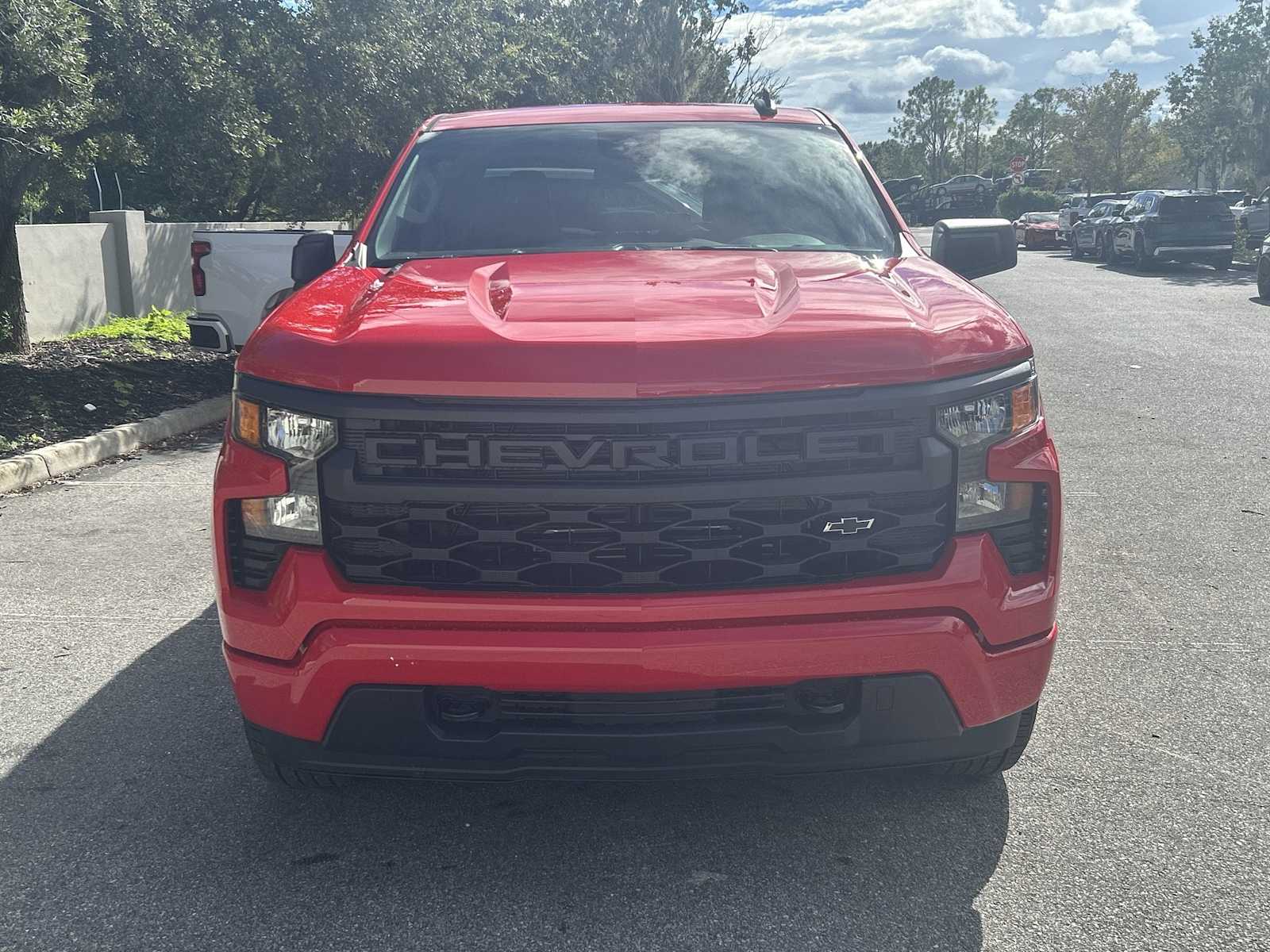 Thumbnail: 2026 Chevrolet Silverado 1500 - 9