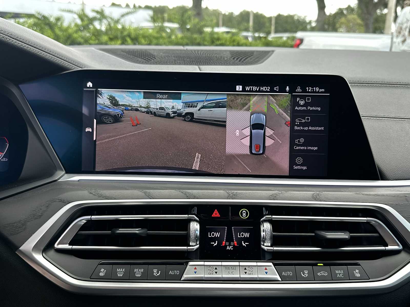 Thumbnail: 2019 BMW X7 - 22