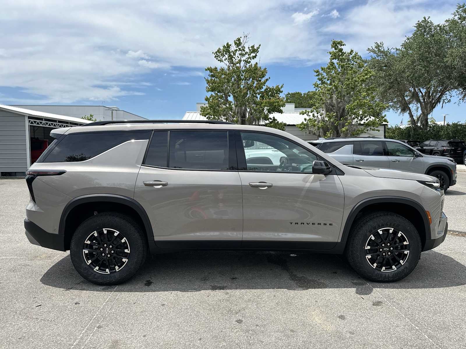 Thumbnail: 2026 Chevrolet Traverse - 7