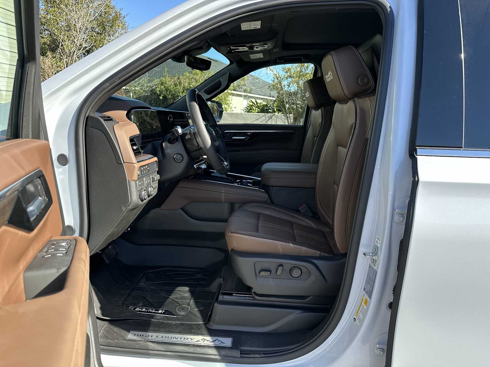 Thumbnail: 2026 Chevrolet Suburban - 2
