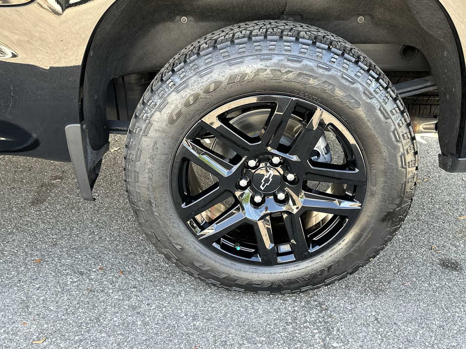 Thumbnail: 2026 Chevrolet Silverado 1500 - 12