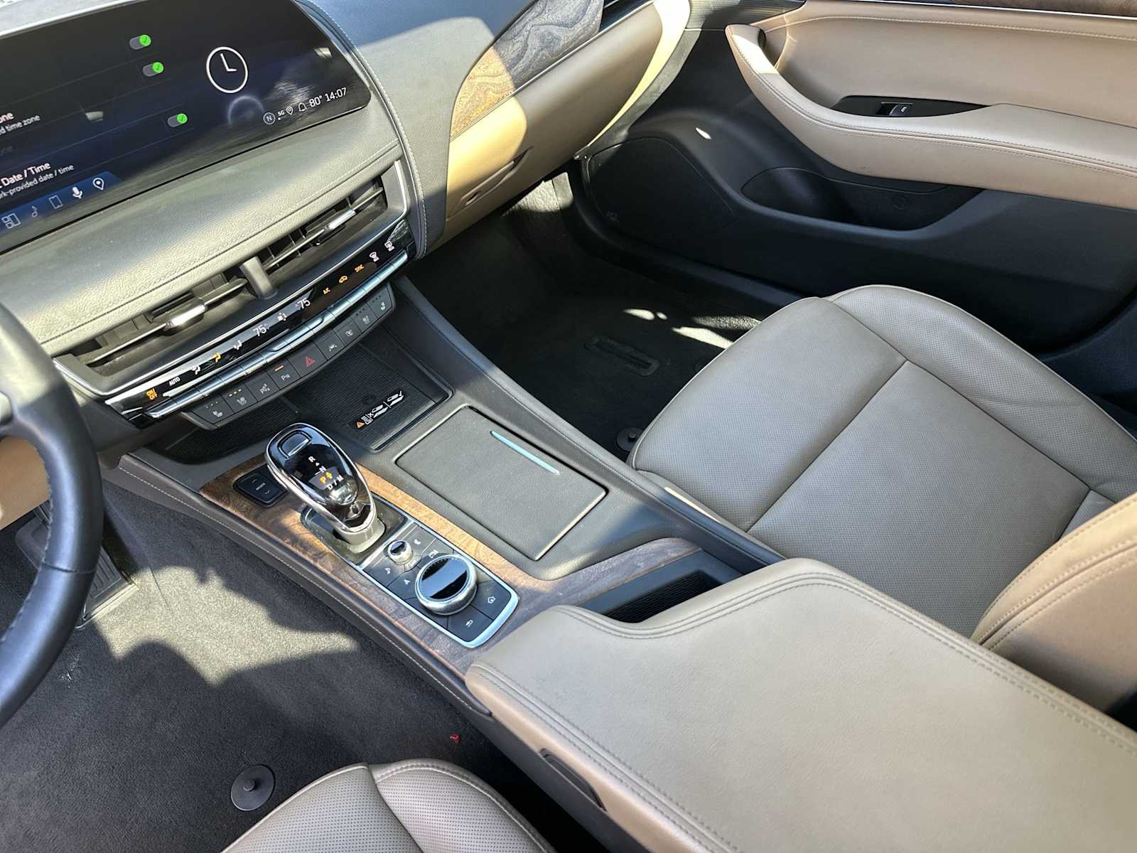 Thumbnail: 2025 Cadillac CT5 - 22