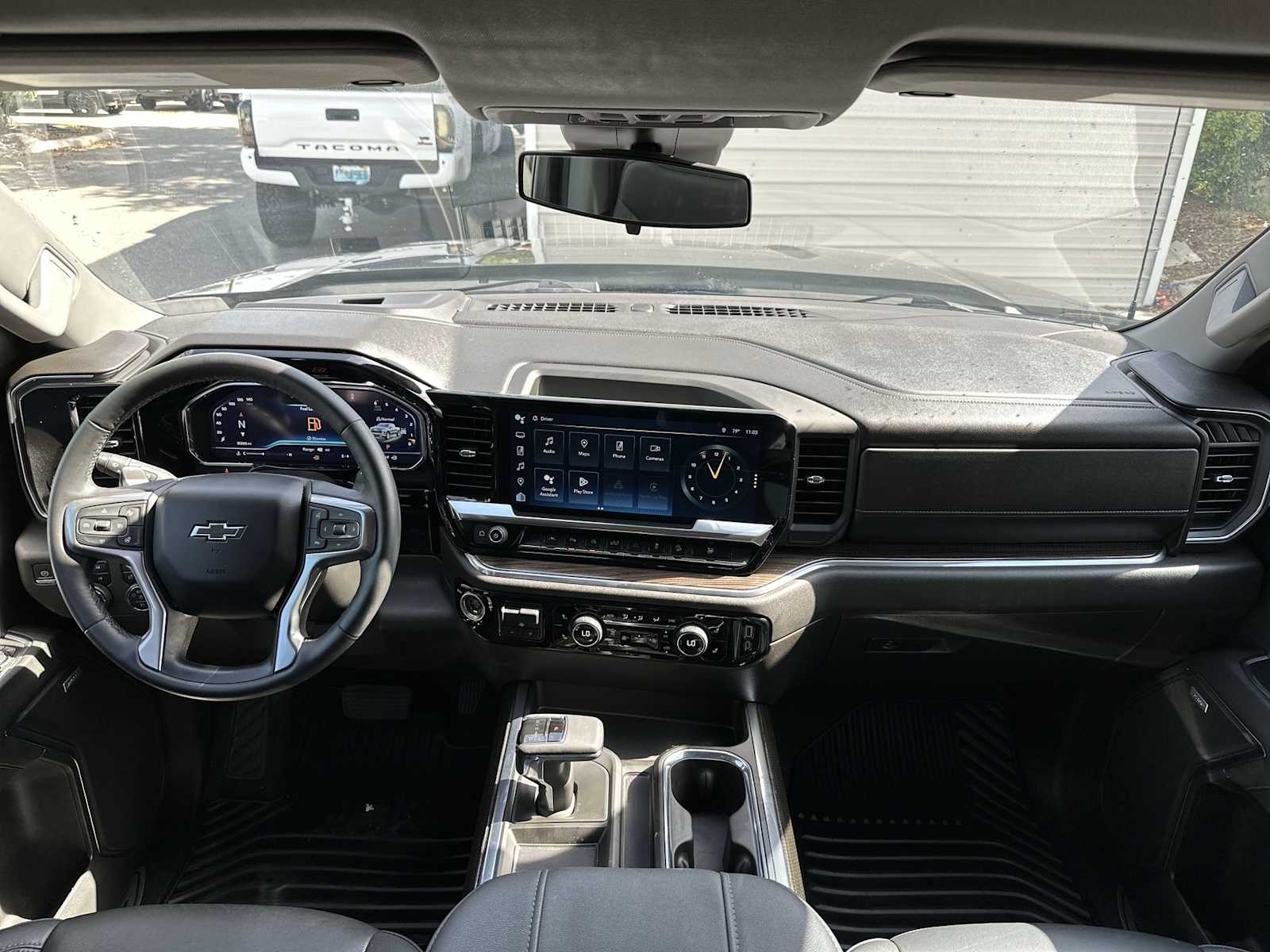 Thumbnail: 2023 Chevrolet Silverado 1500 - 14