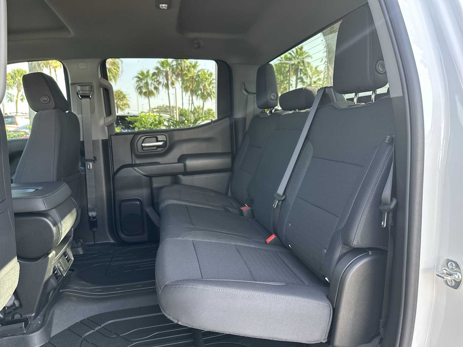 Thumbnail: 2025 Chevrolet Silverado 1500 - 17